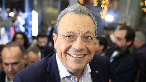 Πασχαλινό μήνυμα Φάμελλου: Το φως της Ανάστασης μας δείχνει τον δρόμο για την κοινωνία που αξίζουμε