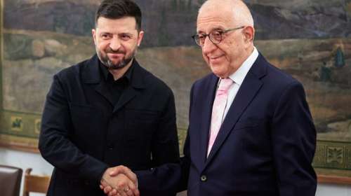 Κακλαμάνης σε Ζελένσκι: Αν η Δύση είχε αντιδράσει στην εισβολή του τουρκικού στρατού στην Κύπρο, ίσως η Ρωσία να μην είχε εισβάλει στην Ουκρανία