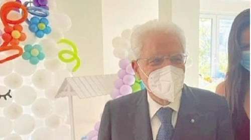 Ιταλία: O πρόεδρος Ματαρέλα ψάχνει μόνος του να νοικιάσει σπίτι στη Ρώμη και βγάζει "σέλφι" [Εικόνα]