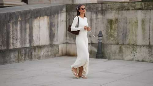 Πώς θα φορέσεις τις flip flops με τον τρόπο των fashionistas - τα outfits που θα δώσουν χαρακτήρα στο καλοκαιρινό σου στιλ