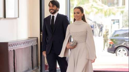 Η βασιλική οικογένεια της Ιορδανίας μεγαλώνει: Η πριγκίπισσα Ιμάν έφερε στον κόσμο δίδυμα κοριτσάκια