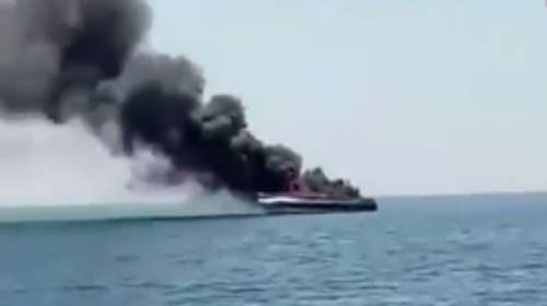 Φωτιά σε ταχύπλοο ανοιχτά της Βουλιαγμένης