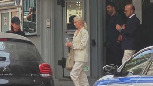 Μαζωνάκης: Με χειροπέδες στον ανακριτή οι δύο γιατροί - Κατηγορούνται για ανθρωποκτονία με ενδεχόμενο δόλο [βίντεο]