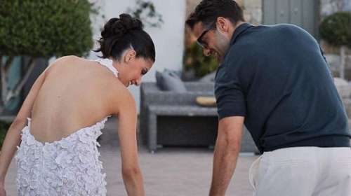 Αλεξάνδρα Νίκα: Με luxury look στην πισίνα του σπιτιού της - Σε προχωρημένη εγκυμοσύνη