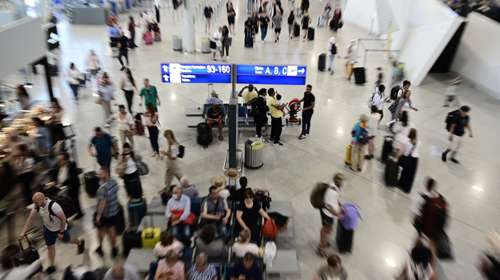 Τα 25 χρόνια του Διεθνούς Αερολιμένα Αθηνών και οι 7 μεγάλες κρίσεις - "Πέταξε" με 34 εκατ. επιβάτες το 2025