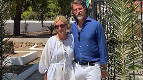 Μαρί Σαντάλ - Μαρία Ολυμπία Ντε Γκρες: H εμφάνιση σε εστιατόριο στις Σπέτσες