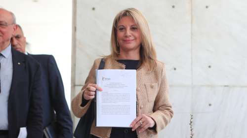 Μαρία Καρυστιανού: "Δεν είμαστε κόμμα διαμαρτυρίας, ήρθαμε να κάνουμε πράξη την αλλαγή" [βίντεο]