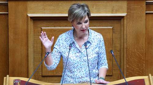 Η Όλγα Γεροβασίλη ανεξαρτητοποιήθηκε και επίσημα από τον ΣΥΡΙΖΑ