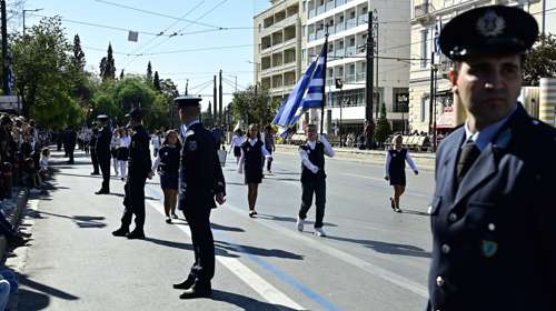 25η Μαρτίου: Κυκλοφοριακές ρυθμίσεις την Τρίτη και την Τετάρτη λόγω των παρελάσεων - Οι αλλαγές στα ΜΜΜ
