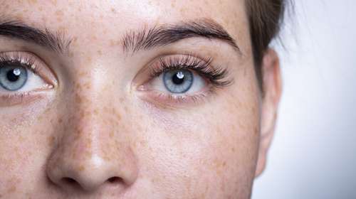 3 mascaras που πωλούνται ξανά και ξανά και αξίζουν πραγματικά το hype