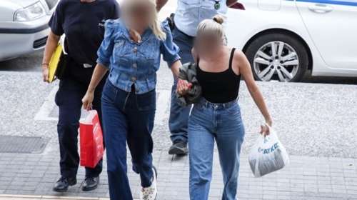 Θεσσαλονίκη: Με πάνω από 160 χλμ έτρεχε η 45χρονη με την Porsche - "Δεν κατάλαβα ότι είχα συγκρουστεί με άλλο όχημα"