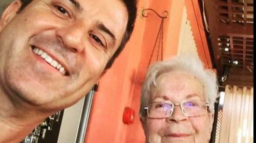 Συγκινεί ο Παναγιώτης Στάθης για τη μητέρα του: " Ο μοναδικός ήρωας που γνώρισα στη ζωή μου ήταν η μάνα μου"