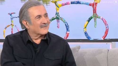 Λάκης Λαζόπουλος: "Ο Άγνωστος Στρατιώτης συμβολίζει τον άγνωστο Έλληνα που αγωνίζεται - Δεν είναι περιβόλι κανενός"