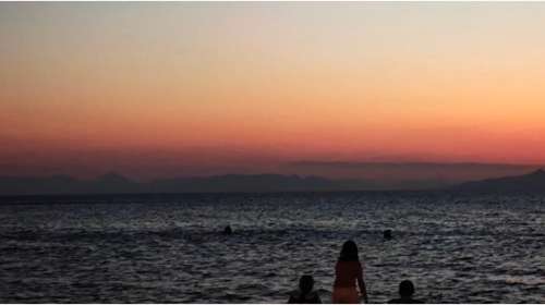 Το ασυνήθιστο νέφος που τράβηξε τα βλέμματα των κατοίκων σε Σαρωνίδα και... Κρήτη - Τι ήταν τελικά [βίντεο]