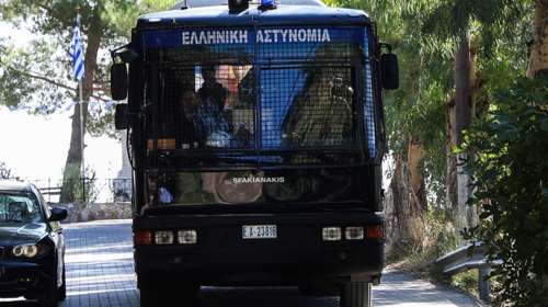 Ηράκλειο: Τη Δευτέρα η απολογία των τριών αδελφών για το μακελειό στα Βορίζια