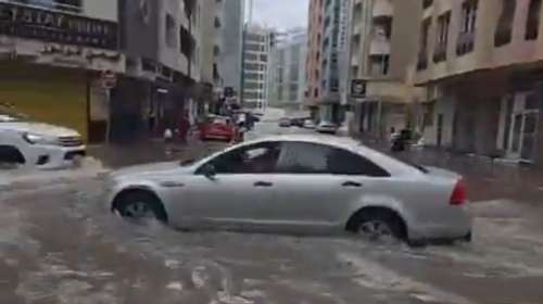 Πρωτοφανείς πλημμύρες από τις ισχυρές καταιγίδες σε Ντουμπάι και Άμπου Ντάμπι [βίντεο]