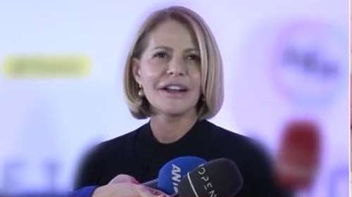 Τζένη Μπαλατσινού: "Δεν είμαι η γυναίκα του Υπουργού, ούτε η κυρία κανενός"