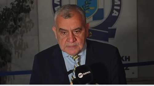 Στη ΓΑΔΑ  οδηγείται ο 89χρονος: "Έχει ψυχιατρικό υπόβαθρο, έχει νοσηλεύτει και χρήζει βοήθειας" λέει ο δικηγόρος Βασίλης Νουλέζας