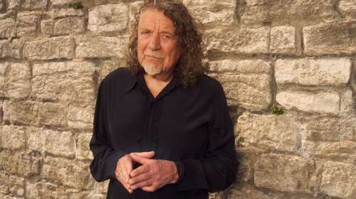 Μια ιστορική βραδιά: Ο θρυλικός Robert Plant μάγεψε το κοινό στην έναρξη του Sani Festival