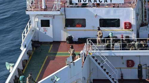 Γαλλία: Ο Στρατός κατέσχεσε τάνκερ που μεταφέρει πετρέλαιο και θεωρείται μέλος του "σκιώδους στόλου" της Ρωσίας