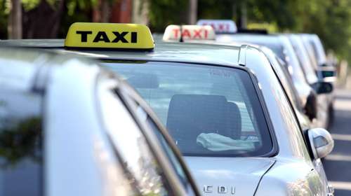 Χωρίς ταξί οι δρόμοι της Θεσσαλονίκης και την Τετάρτη - Συνεχίζουν την απεργία τους οι οδηγοί