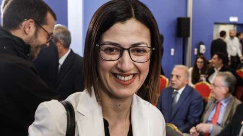 Ειρήνη Αγαπηδάκη: "Τίποτε σοβαρό, λίγη ξεκούραση" - Το "ευχαριστώ" σε γιατρούς - νοσηλευτές του Ευαγγελισμού