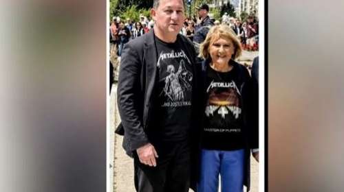 Στέλιος Πέτσας: Διαψεύδει ότι πήγε στους Metallica - Η fake φωτογραφία - "Όσοι την αναπαράγουν διακινούν ψευδή είδηση"