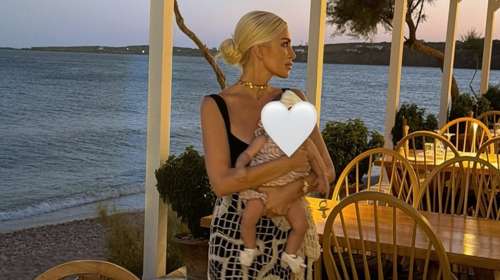 Κατερίνα Καινούργιου: "Αυτές οι μέρες έχουν κάτι από ευτυχία" -  Νέες φωτογραφίες από την Πάρο