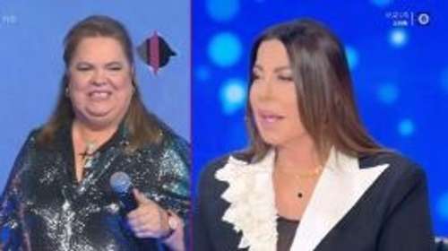 Έφη Θώδη για Άντζελα Δημητρίου: Έβγαλε το κόμπλεξ της απέναντί μου, να σκάσουν όλοι από το κακό τους