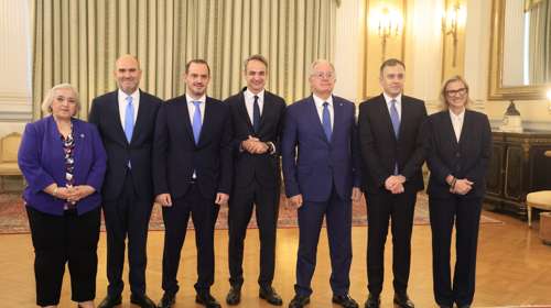 Προεδρικό Μέγαρο: Ορκωμοσία για τα νέα κυβερνητικά στελέχη παρουσία Τασούλα και Μητσοτάκη [βίντεο]