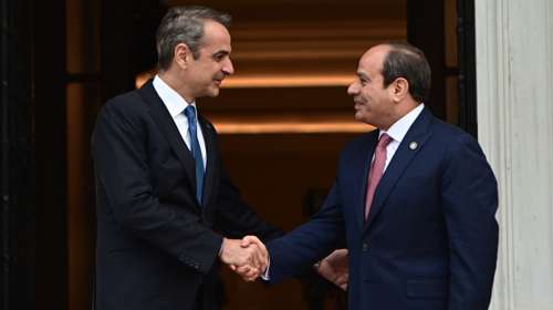 Επικοινωνία Μητσοτάκη με Αλ Σίσι και συνάντηση με Ατάλ για τις εξελίξεις στη Μέση Ανατολή