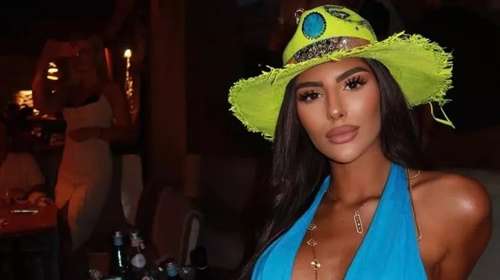 Arabian vibes για τη Δέσποινα Γιαννακοπούλου: Η σέξι εμφάνιση στη Μύκονο