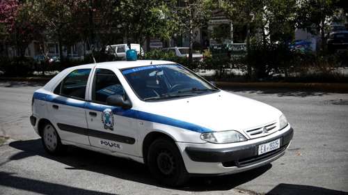 Αττική: Μεγάλη επιχείρηση της ΕΛΑΣ για κύκλωμα ναρκωτικών και όπλων – Οκτώ συλλήψεις