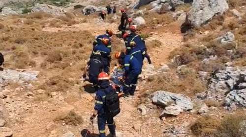 Ρόδος: Επιχείρηση μεταφοράς τραυματισμένου 53χρονου από δύσβατο σημείο [βίντεο]