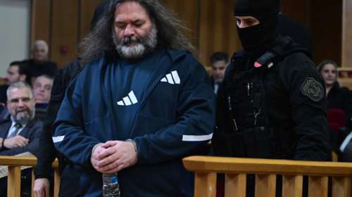 Δίκη Χρυσής Αυγής: "Εγκληματική οργάνωση με ναζιστική ιδεολογία, αυτό ήταν το κίνητρό τους", είπε η εισαγγελέας