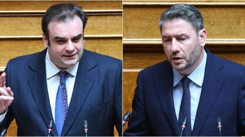 Μετωπική Πιερρακάκη με Ανδρουλάκη στη Βουλή: "Ανταγωνίζεστε σε τοξικότητα τον Τσίπρα" - "Για εσάς ο μήνας έχει... εννιά"