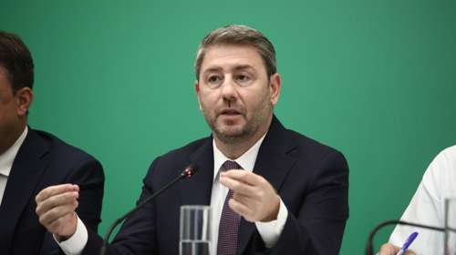 Ανδρουλάκης για "Ασπίδα του Αχιλλέα": "Να απαντήσει ο πρωθυπουργός, είμαστε ή δεν είμαστε σε ομηρία;"
