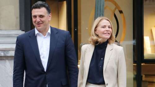Τζένη Μπαλατσινού: Η φωτογραφία με τον Βασίλη Κικίλια για μία ευχάριστη αφορμή