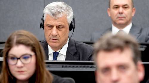 Το Δικαστήριο της Χάγης ζητά 45 χρόνια φυλάκισης για τον πρώην πρόεδρο του Κοσόβου Χασίμ Θάτσι