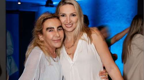 Πάρτι για τον ένα χρόνο λειτουργίας του Πολιτιστικού Κέντρου Τέχνης και Λόγου "Νίκη Παπαθεοχάρη"