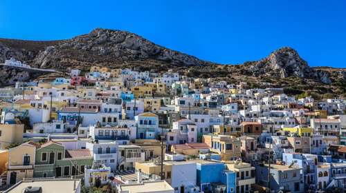 Αυτό το ελληνικό νησί στα 11 "κρυφά διαμάντια" της Ευρώπης για υπαίθριες δραστηριότητες​