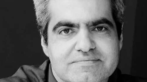 Στοιχεία - σοκ για τον συγγραφέα Παπαθεοδώρου: Κατέβαζε παιδική πορνογραφία από 234 διαφορετικές IP εδώ και 6 χρόνια