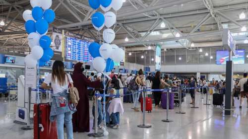 Συνεχίζονται οι καθυστερήσεις στο "Ελ. Βενιζέλος": Μεγάλες ουρές και έως 2 ώρες αναμονή - Ποιες πτήσεις επηρεάζονται