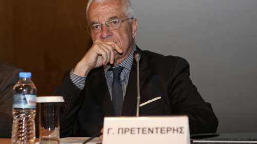 Ο Γιάννης Πρετεντέρης γράφει για τους πολιτικούς που πλασάρονται ως οι εκλεκτοί του Τραμπ: "Πού πας ρε Καραμήτρο"