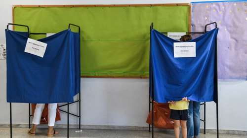 Δημοσκόπηση Pulse: Σε λάθος κατεύθυνση τα μέτρα της κυβέρνησης και πτώση ποσοστών - Μεγάλη ανησυχία για την οικονομία