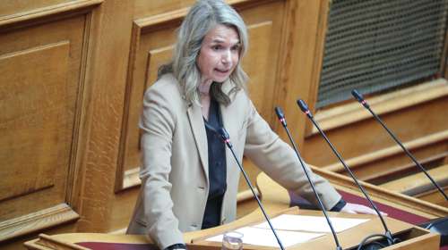 Κριτική της Μιλένας Αποστολάκη στην κυβέρνηση για το ιδιωτικό χρέος - "Οι πανηγυρισμοί τελειώνουν εκεί που αρχίζει η αλήθεια"