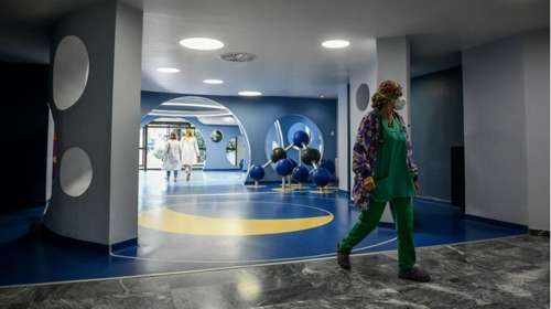 ΕΟΔΥ: Τρεις νεκροί από γρίπη και δυο από COVID-19 την τελευταία εβδομάδα