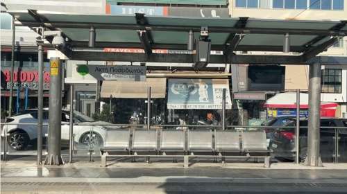 Το Τραμ "έδεσε" στο λιμάνι του Πειραιά - Η στάση είναι πλέον δίπλα στα πλοία