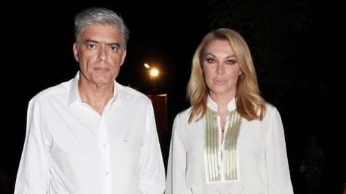 Τατιάνα Στεφανίδου - Νίκος Ευαγγελάτος: Η εμφάνιση σε παραλία της Κεφαλονιάς με τον γιο τους, Νικόλα