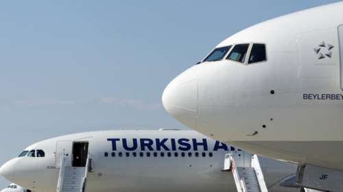 Χαμός σε πτήση από Τουρκία σε Γερμανία: Ανδρας χαστούκισε αεροσυνοδό γιατί δεν ήθελε να καθίσει δίπλα σε γυναίκα